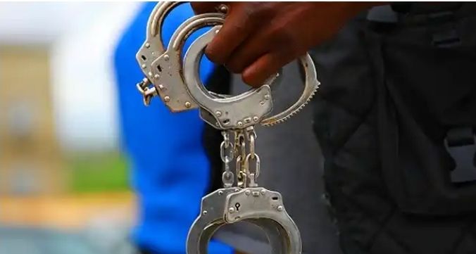 Police Arrest Canadian, Nigerian Over ₦452m, $210,000 Fraud 1 Police Arrest Canadian, Nigerian Over ₦452m, $210,000 Fraud
