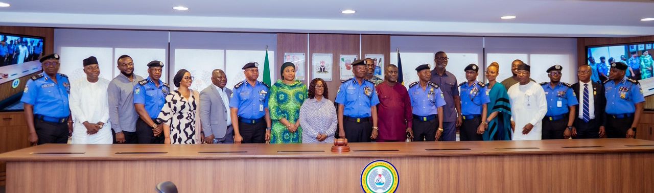 IGP HOSTS ECONEC DELEGATION ON ELECTORAL PROCESS DIALOGUE