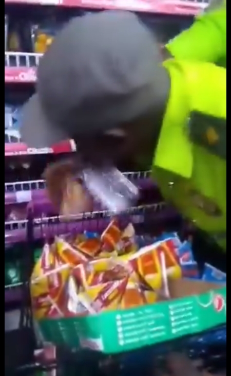 Lagos Enforces Ban, Seizes Single-Use Plastics from Supermarkets 1 Lagos Enforces Ban, Seizes Single-Use Plastics from Supermarkets