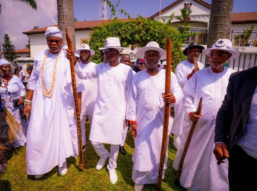 Eyo Festival: Sanwo-Olu Receives Opambata as Activities Kick Off in Lagos