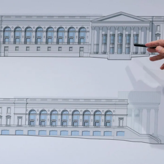 Trump Considers Adding Two-Storey Colonnade to White House