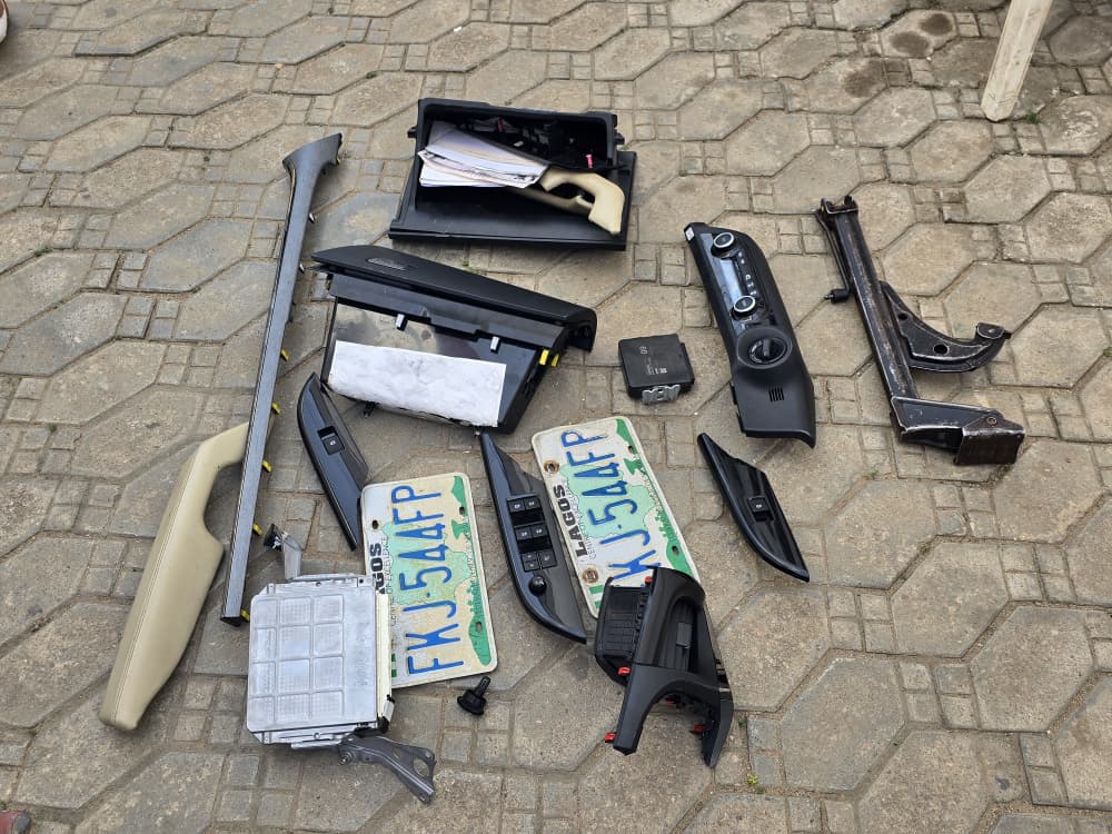 Lagos Police Bust Syndicate Impersonating Security Operatives to Vandalise Luxury Vehicles 2 Lagos Police Bust Syndicate Impersonating Security Operatives to Vandalise Luxury Vehicles