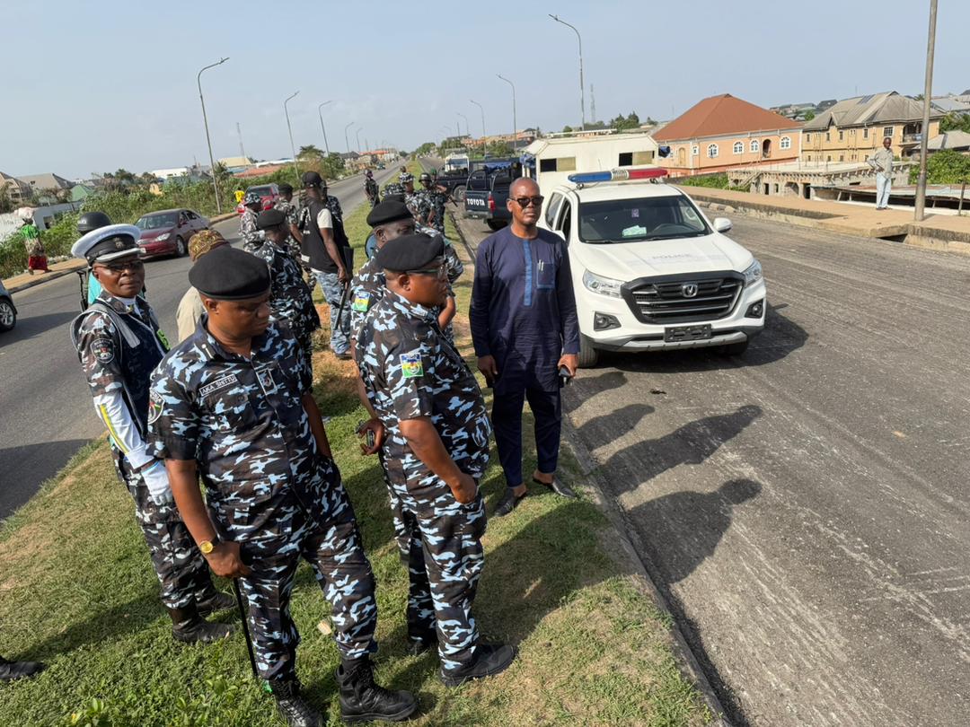 LASU Accident: Police Commissioner Assures Justice, Commends Students’ Calm Amid Tragedy 3 Photo News: CP Tijani Fatai Assesses LASU Accident Scene, Assures Swift Justice for Deceased Student