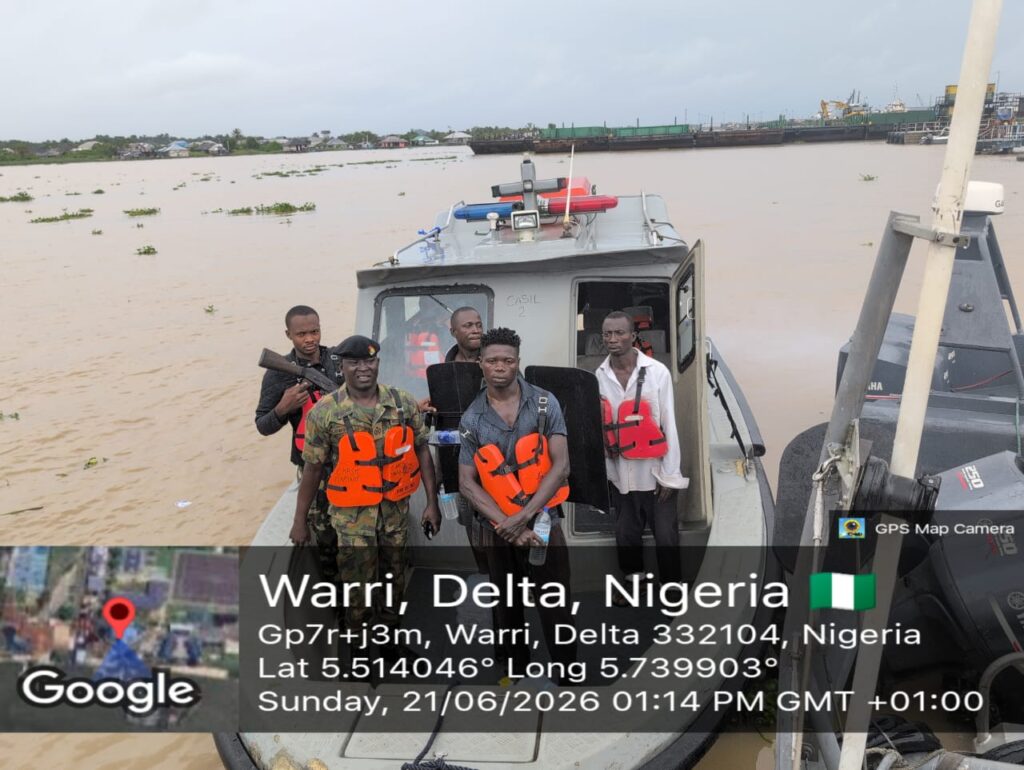 Nigerian Navy Patrol Team Averts Tragedy, Rescues Three From Capsized Boat In Warri