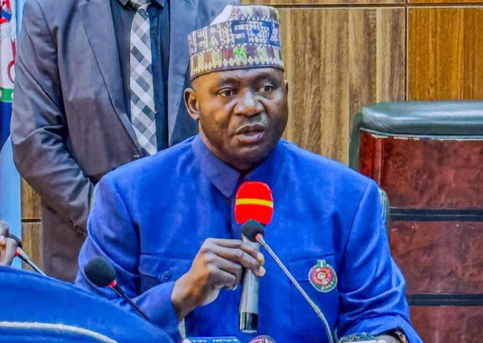 FG Pushing Anti-Jihadist Collaboration with Benin, Niger, Defence Minister Says