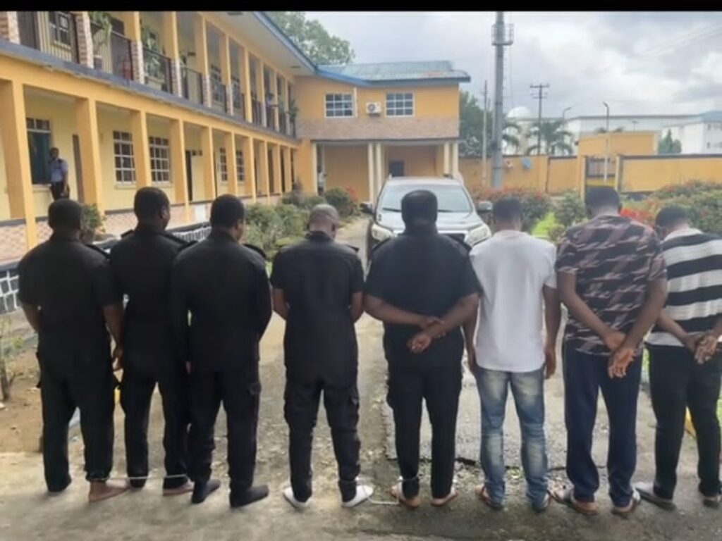 8 Police Inspectors Arrested in Rivers over Robbery, Extortion, N7.8m Recovered